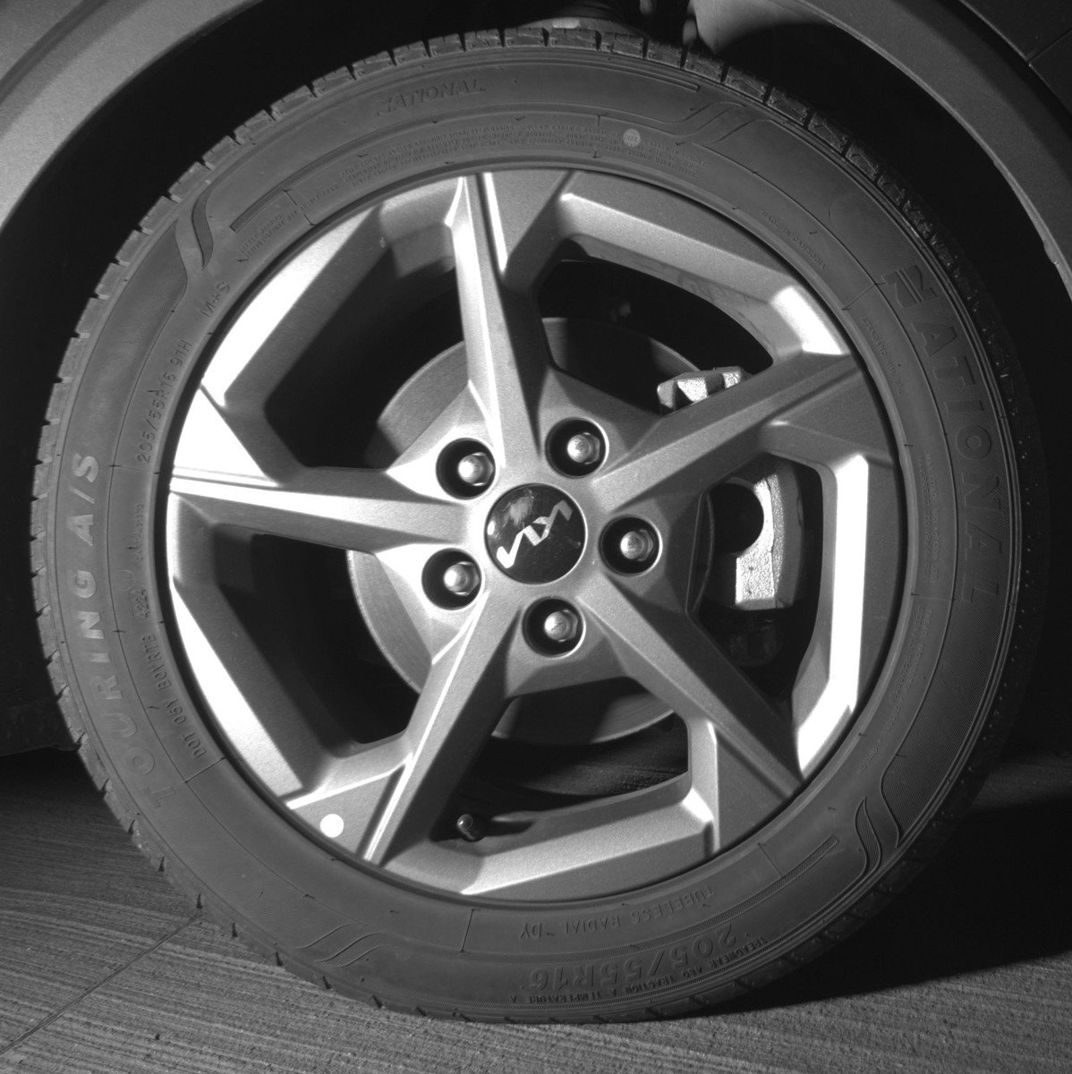 Used 2025 Kia K4 LXS image 13