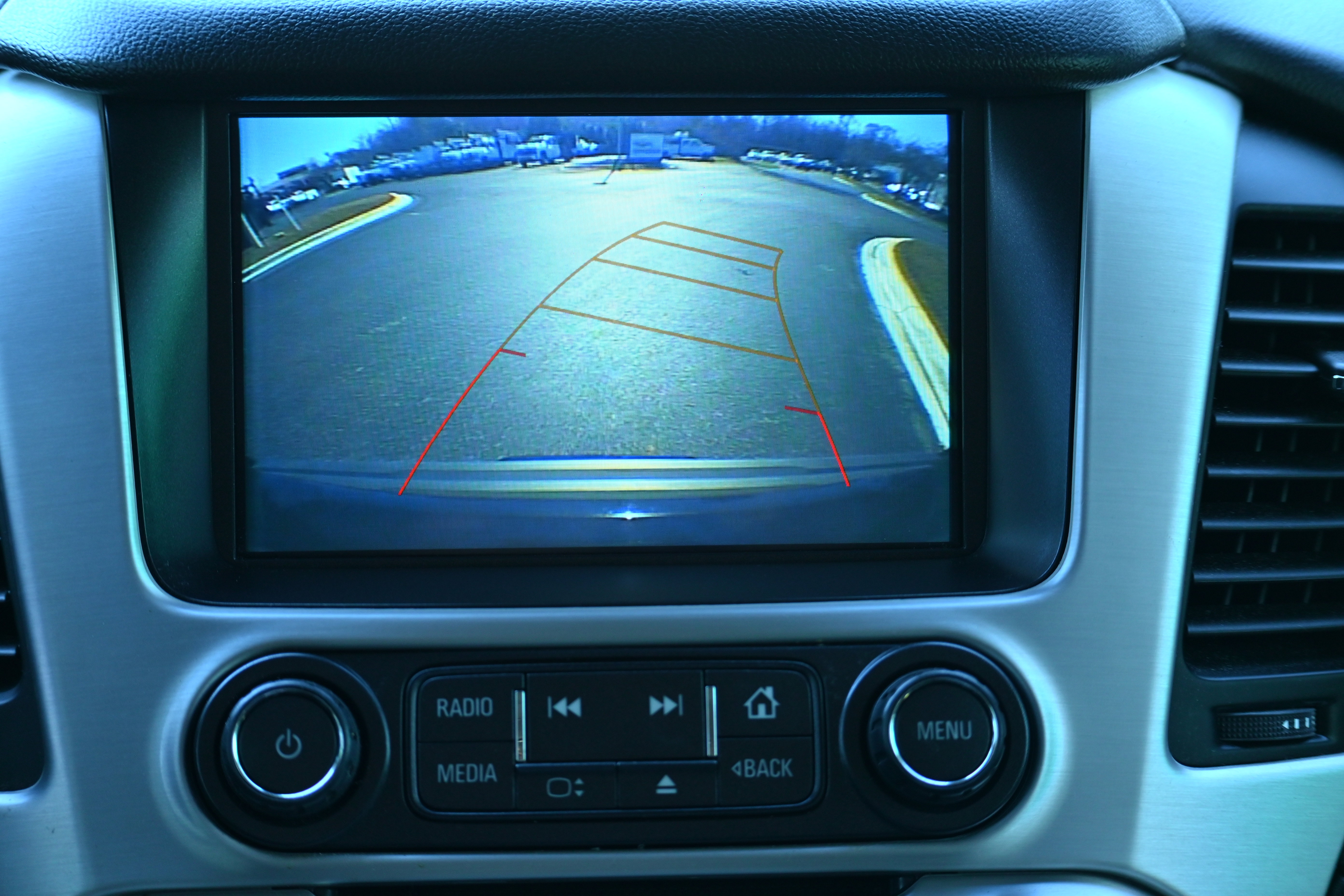 Used 2019 GMC Yukon SLT w/ Open Road Package image 19