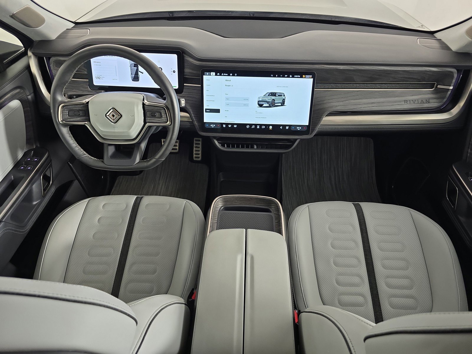 Used 2023 Rivian R1S Launch Edition image 27