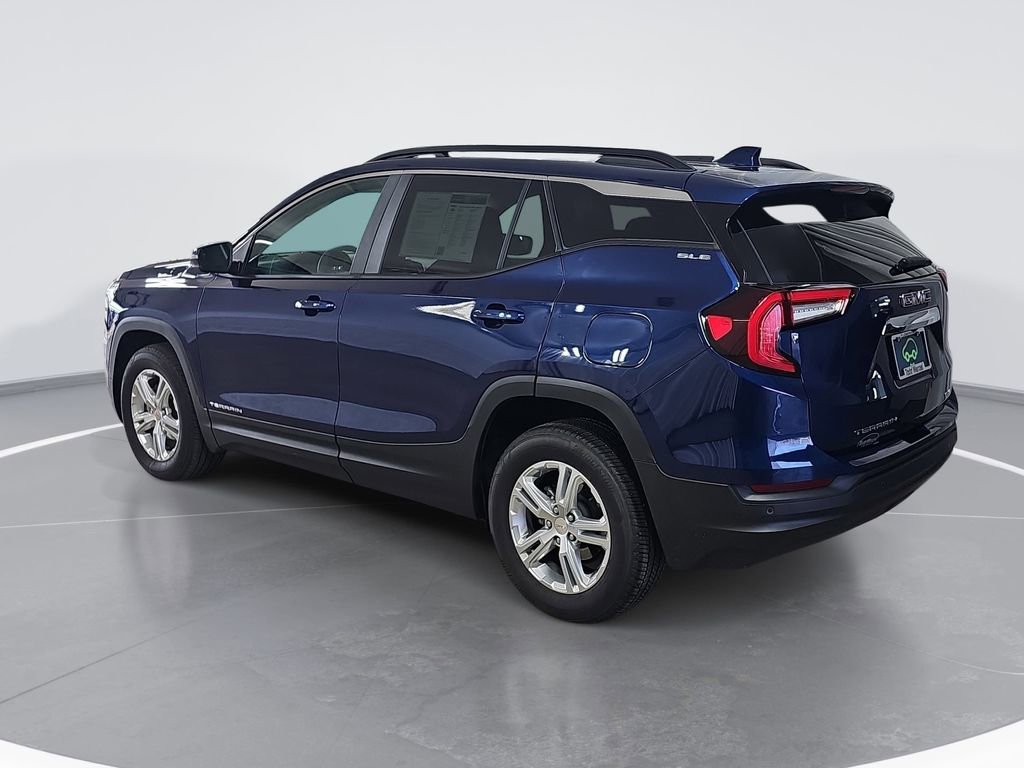 Certified 2022 GMC Terrain SLE w/ Driver Convenience Package image 7