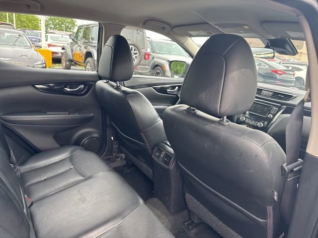 Used 2019 Nissan Rogue Sport SL AWD/4WD image 9