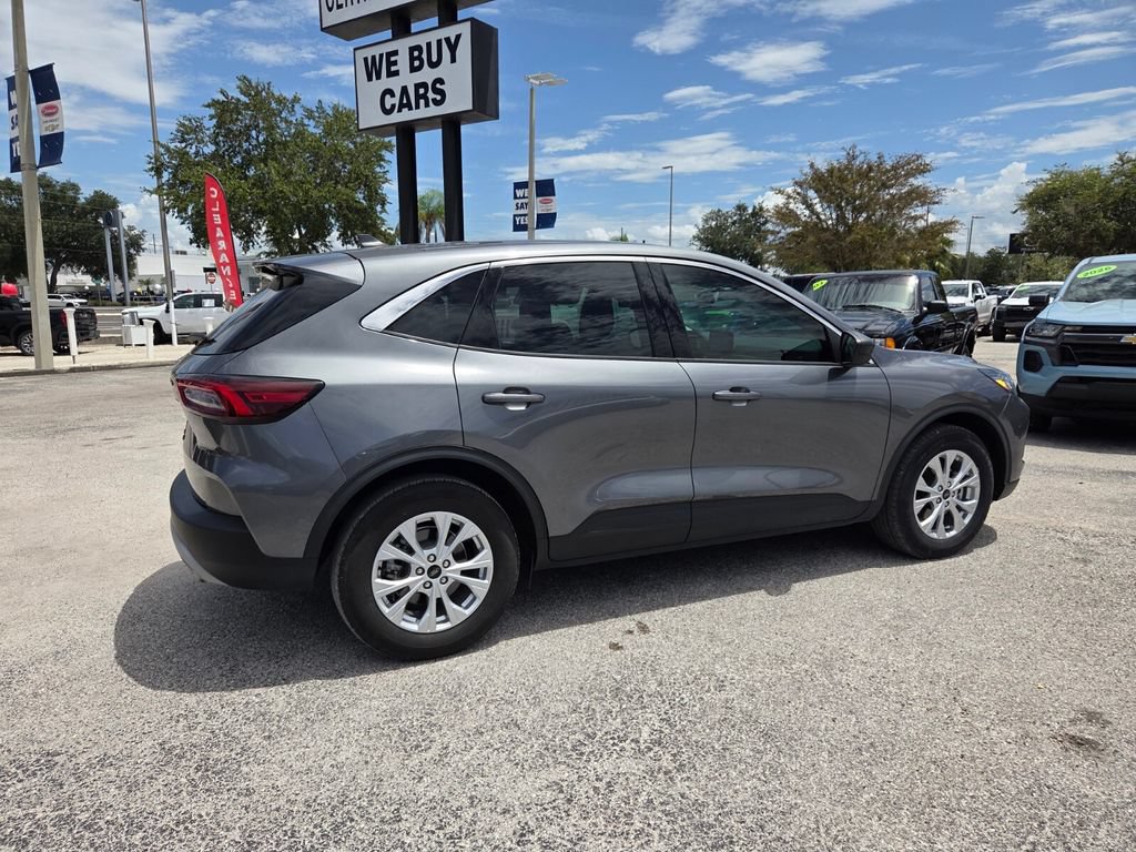 Used 2024 Ford Escape Active FWD image 13