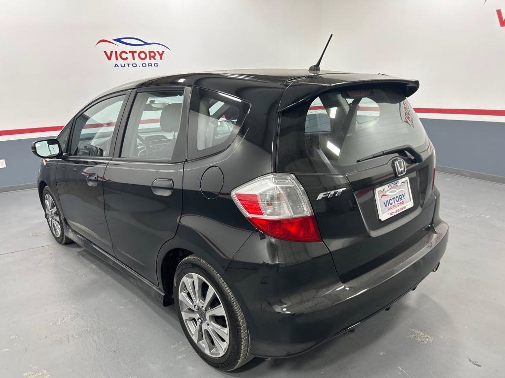Used 2013 Honda Fit Sport image 4