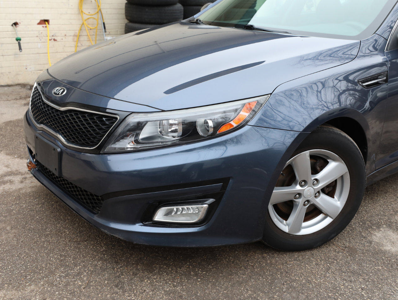 Used 2015 Kia Optima LX FWD image 2