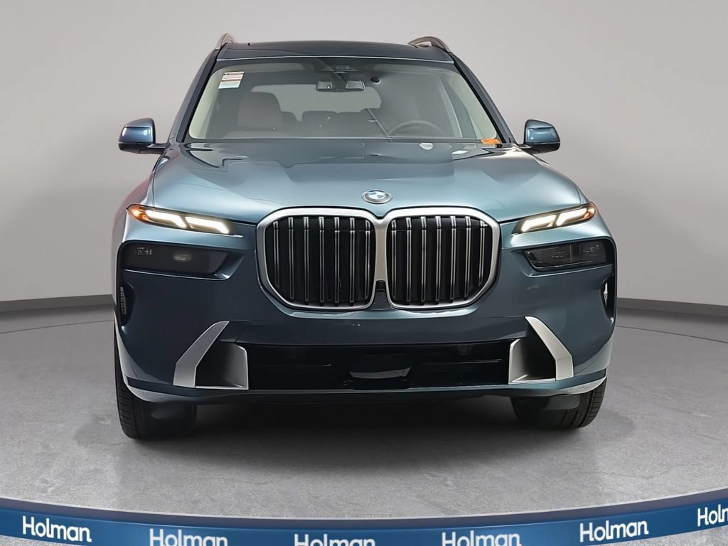 Used 2026 BMW X7 xDrive40i AWD/4WD image 8