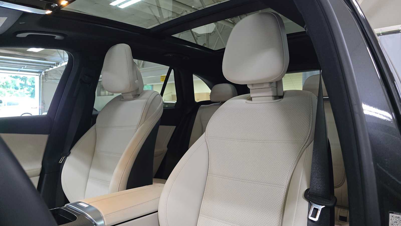 Certified 2026 Mercedes-Benz GLC 300 4MATIC image 21
