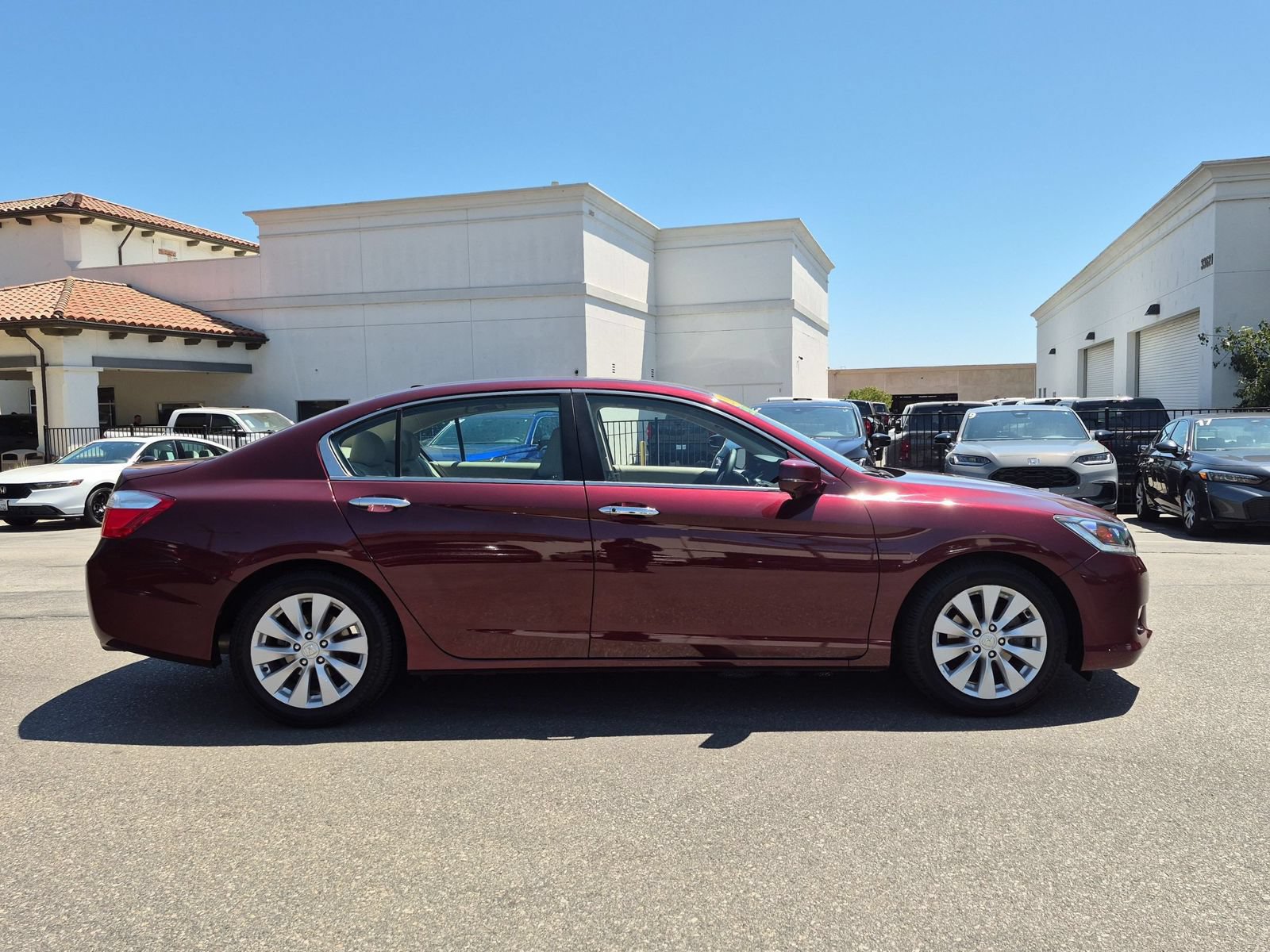 Used 2014 Honda Accord EX-L image 6