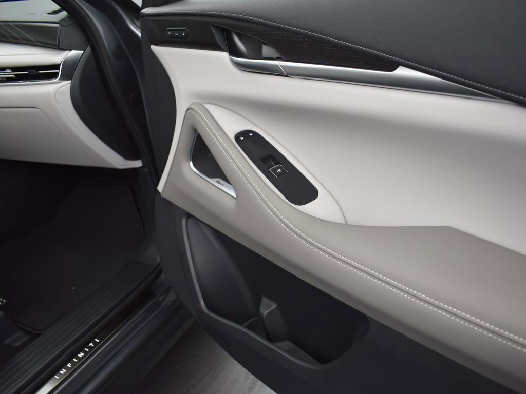 New 2026 INFINITI QX60 Autograph w/ Dark Cargo Package image 26