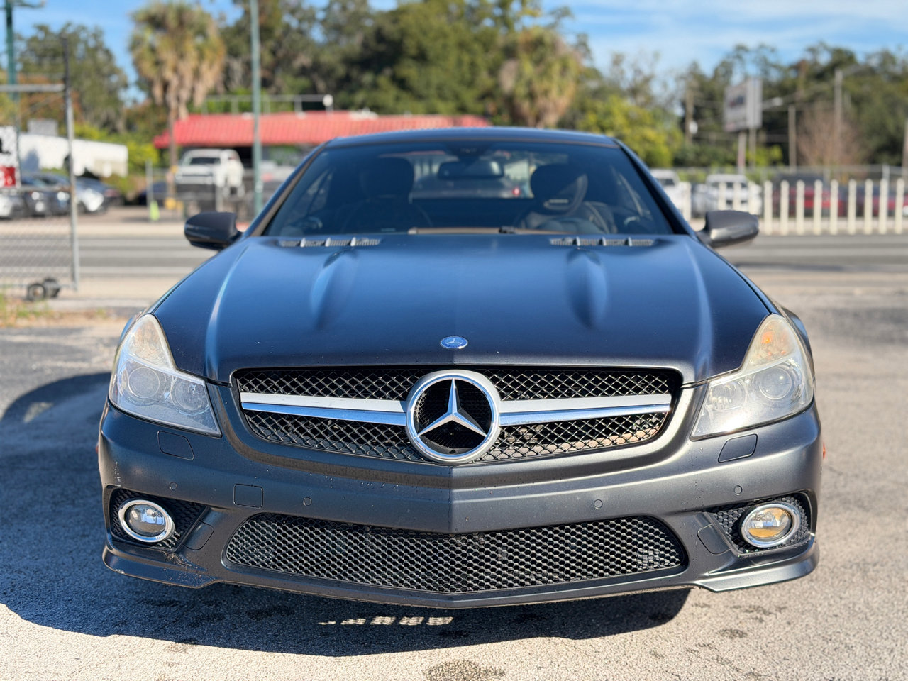 Used 2011 Mercedes-Benz SL 550 image 8