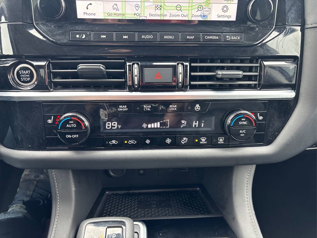 Used 2024 Nissan Pathfinder SL image 31