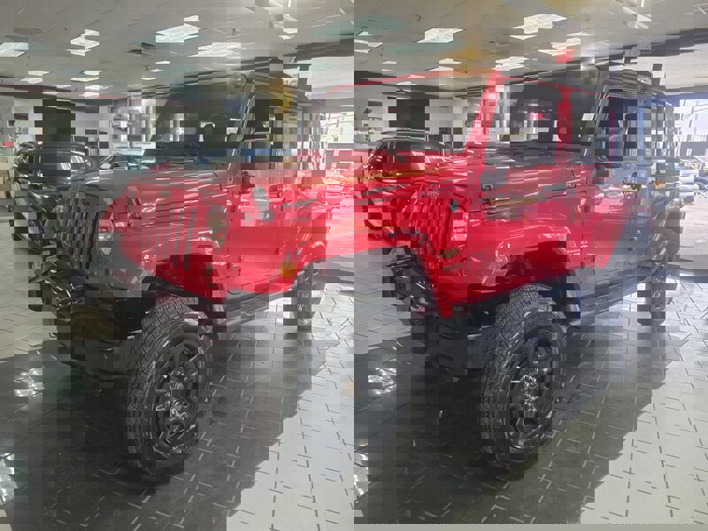 Used 2014 Jeep Wrangler Unlimited Sahara w/ Connectivity Group image 1