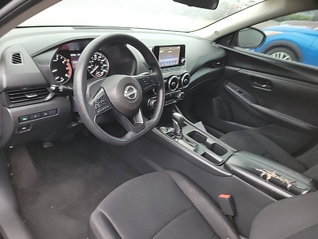 Used 2024 Nissan Sentra S FWD image 7