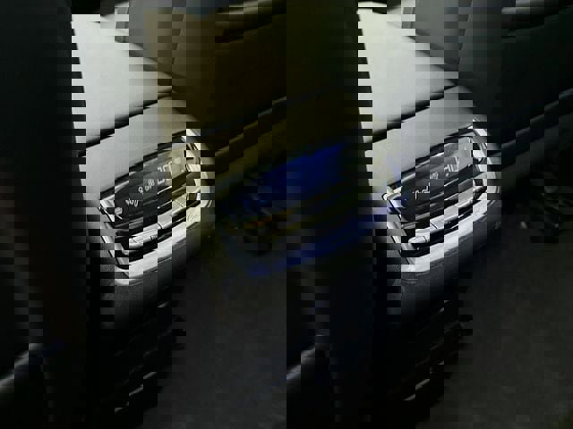 Used 2024 Cadillac XT6 Premium Luxury w/ Technology Package image 29