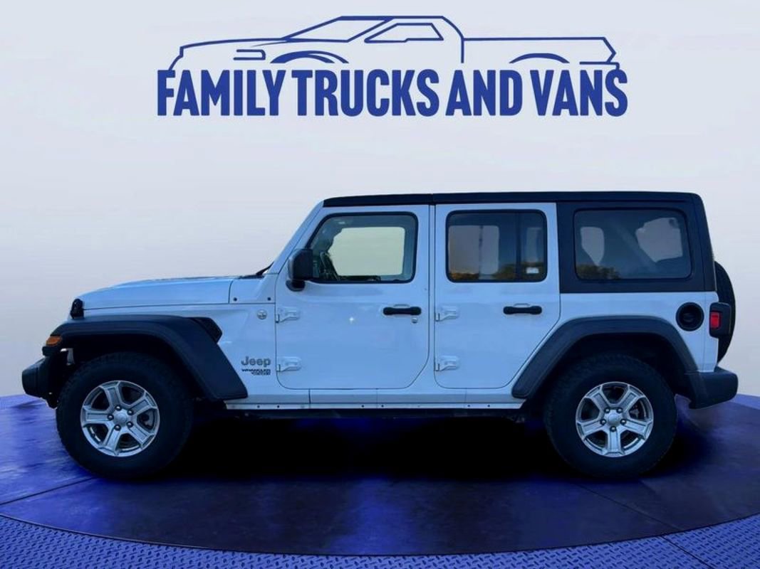 Used 2018 Jeep Wrangler Unlimited Sport S image 2