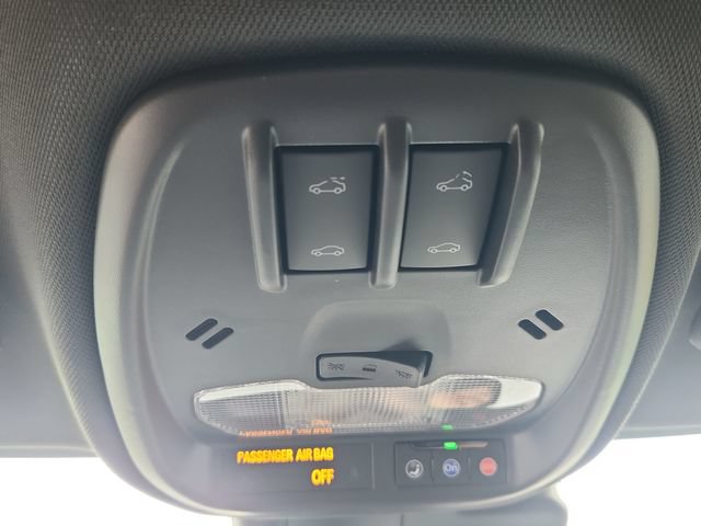 New 2026 Chevrolet Trax RS w/ Sunroof Package FWD image 30
