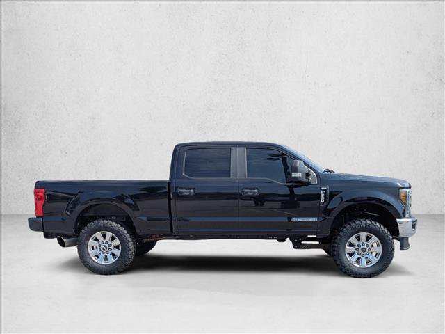 Used 2018 Ford F250 XL w/ STX Appearance Package AWD/4WD image 4