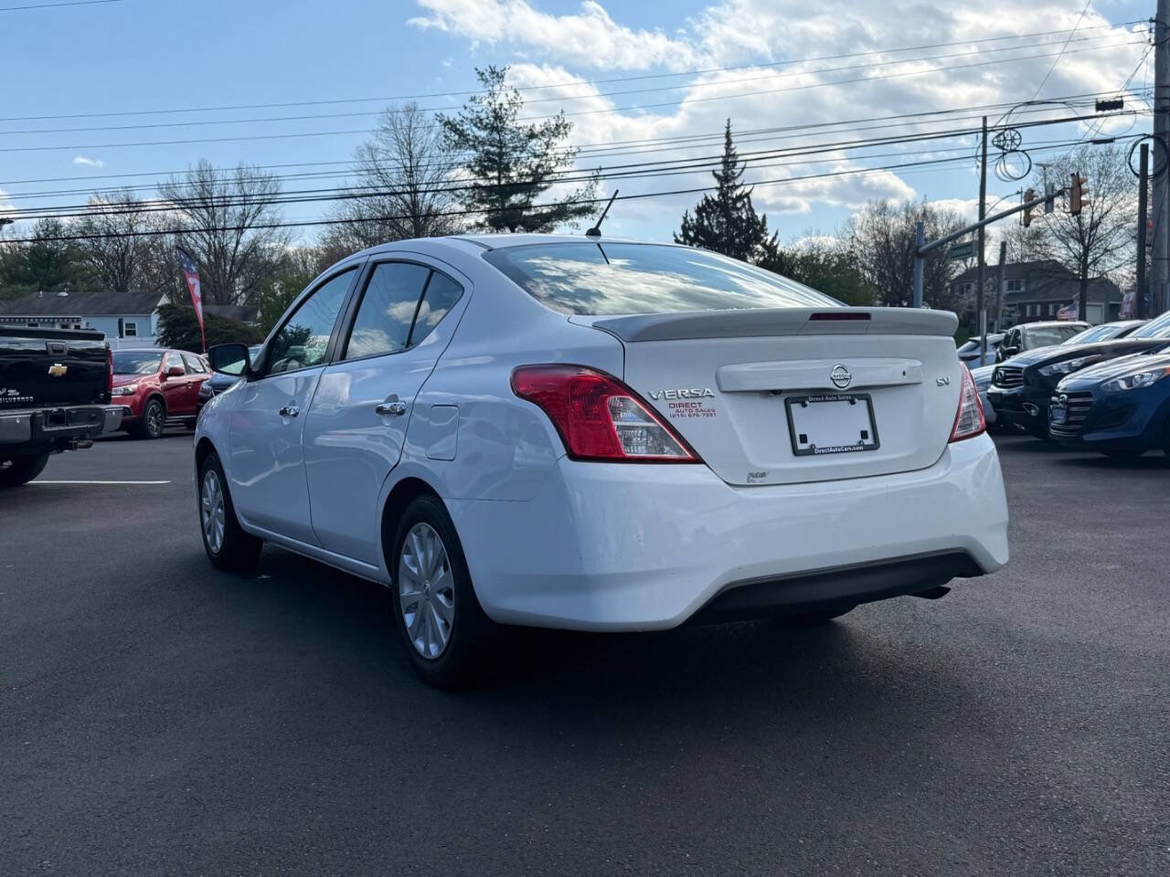 Used 2019 Nissan Versa SV image 7