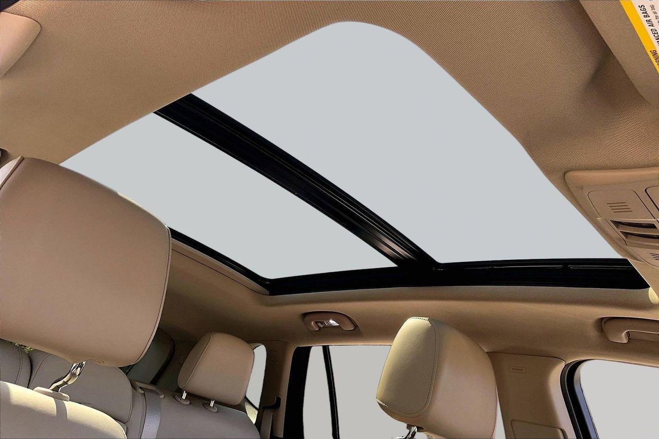 Used 2017 Buick Envision Premium image 16