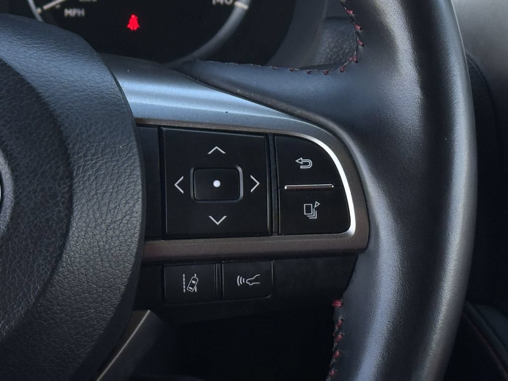 Used 2023 Lexus GX 460 Premium w/ Accessory Package AWD/4WD image 14