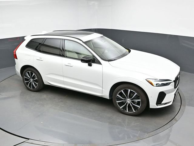 Used 2023 Volvo XC60 B5 Ultimate image 22