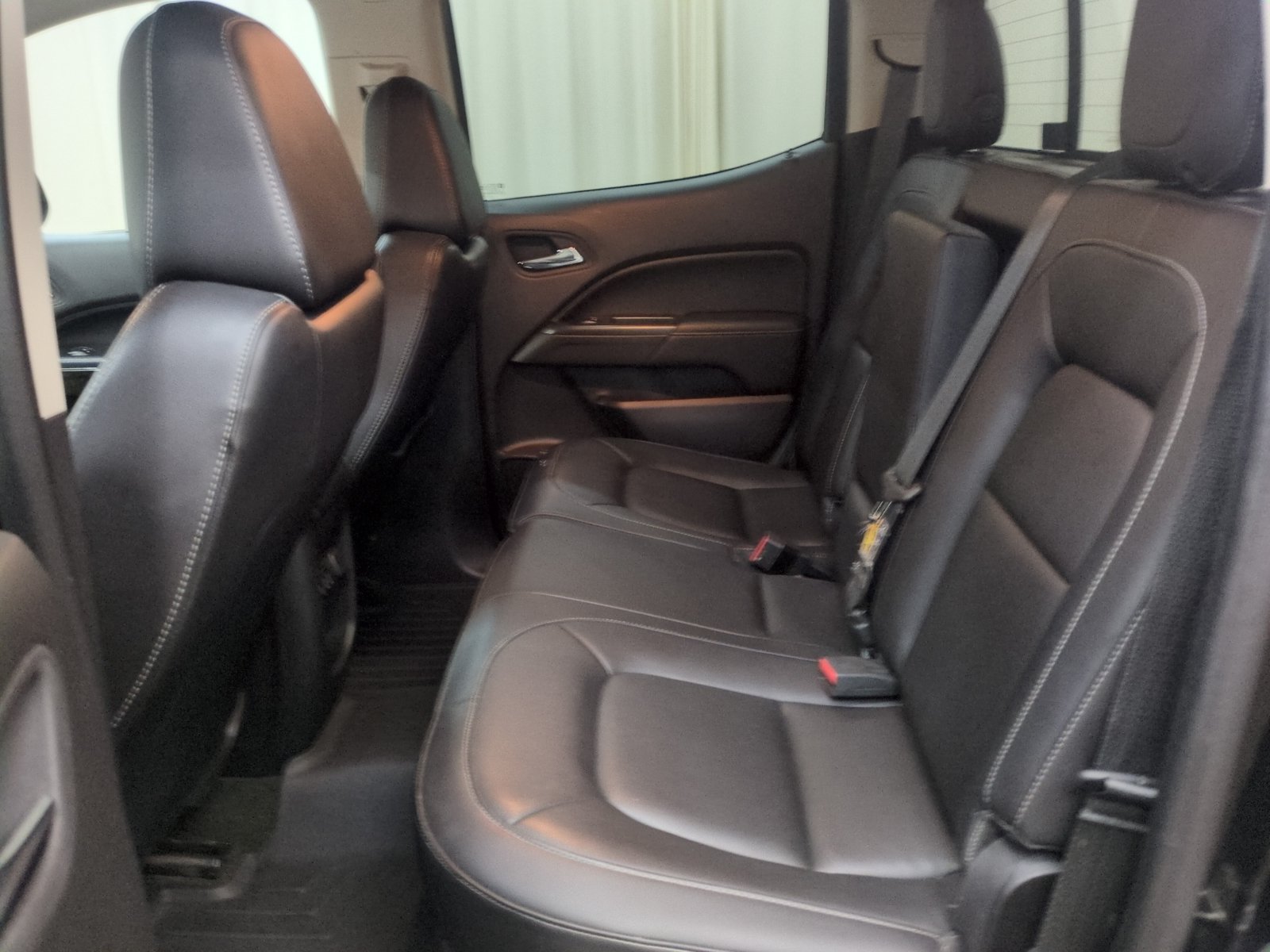 Used 2016 GMC Canyon SLT w/ Driver Alert Package AWD/4WD image 23