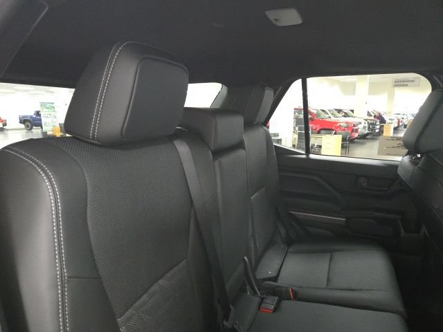New 2026 Toyota 4Runner TRD Sport Premium AWD/4WD image 12