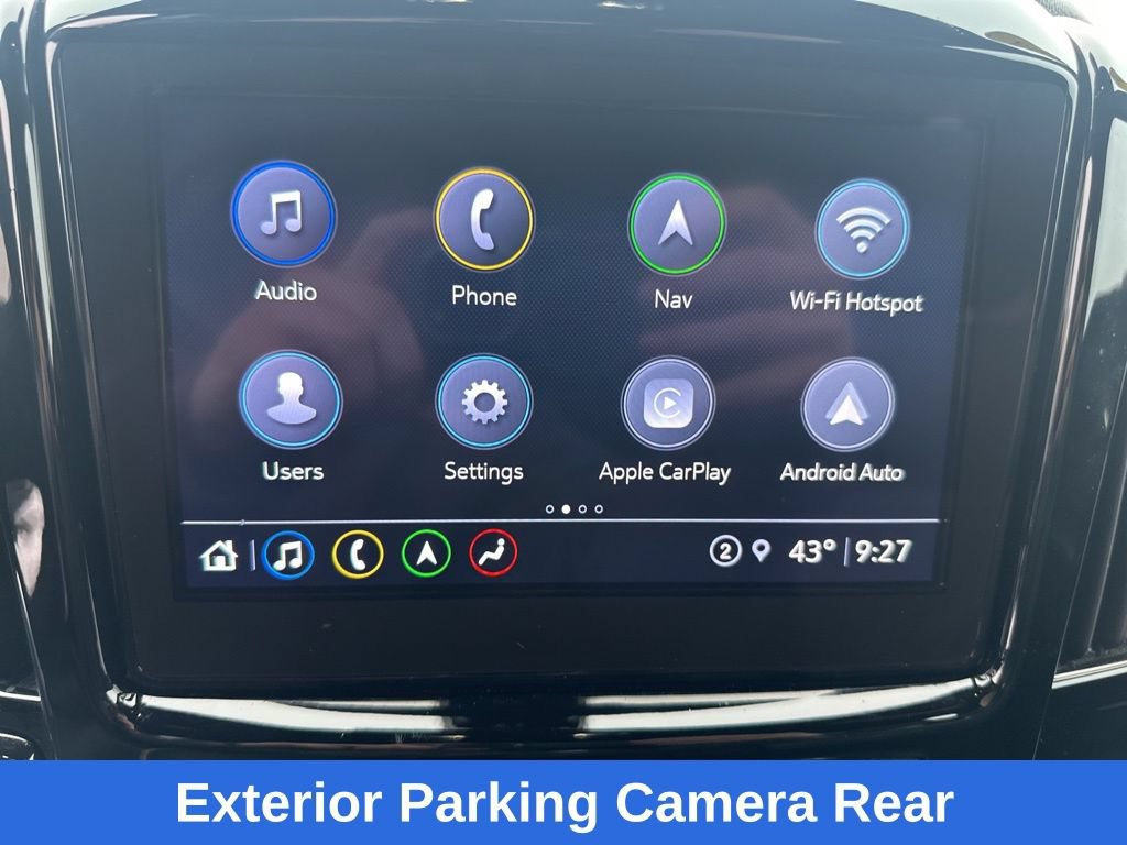 Used 2023 Chevrolet Traverse RS AWD/4WD image 15