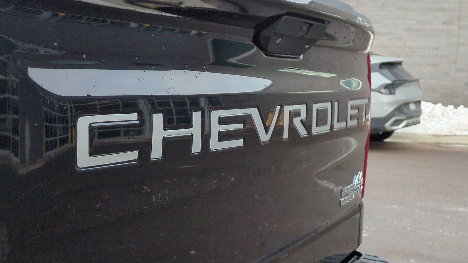 Used 2021 Chevrolet Silverado 1500 High Country w/ Technology Package image 12