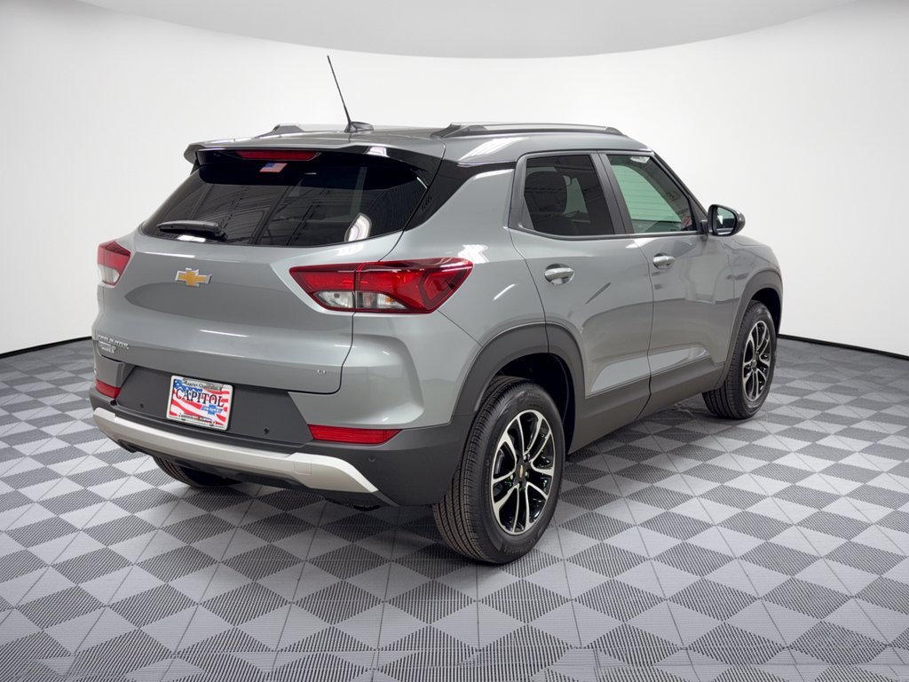 New 2026 Chevrolet TrailBlazer LT w/ Driver Confidence Package FWD image 9