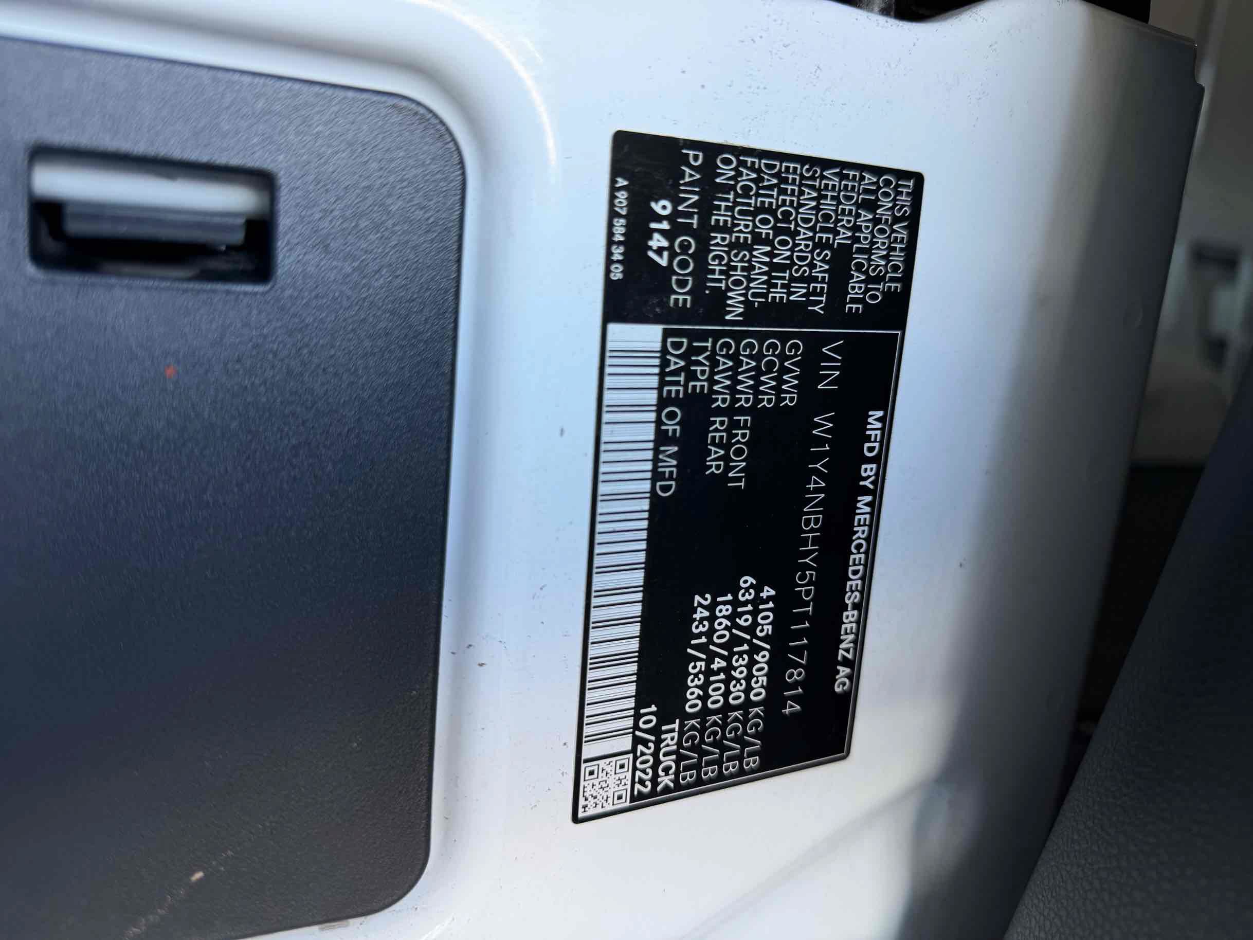 Used 2023 Mercedes-Benz Sprinter 2500 image 21