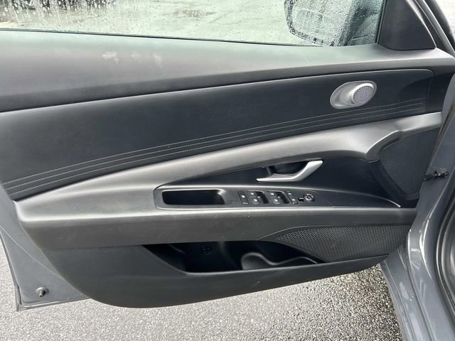 Certified 2024 Hyundai Elantra SEL image 16