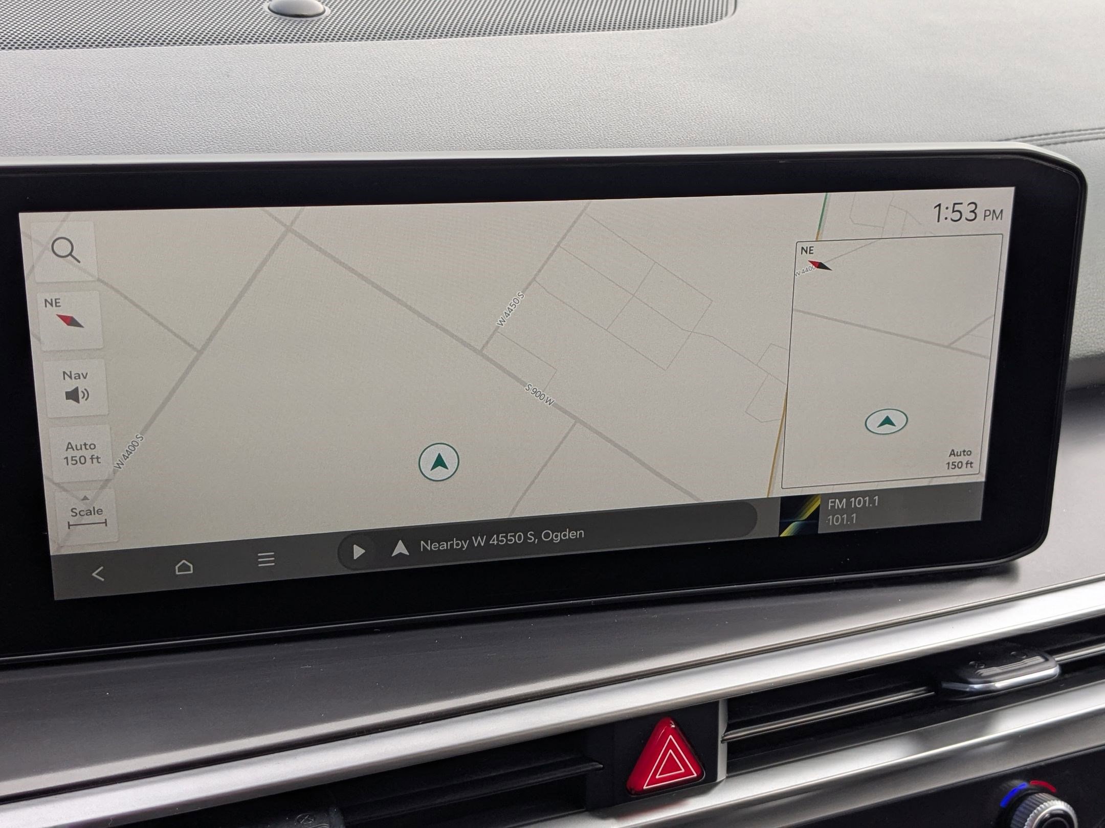 Used 2024 Kia Sorento S image 21