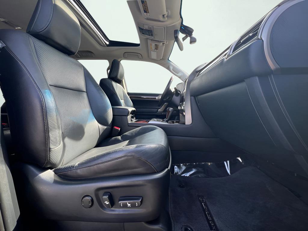 Used 2017 Lexus GX 460 Luxury image 31