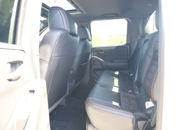 New 2026 Nissan Frontier PRO-4X w/ Pro Premium Package AWD/4WD image 29
