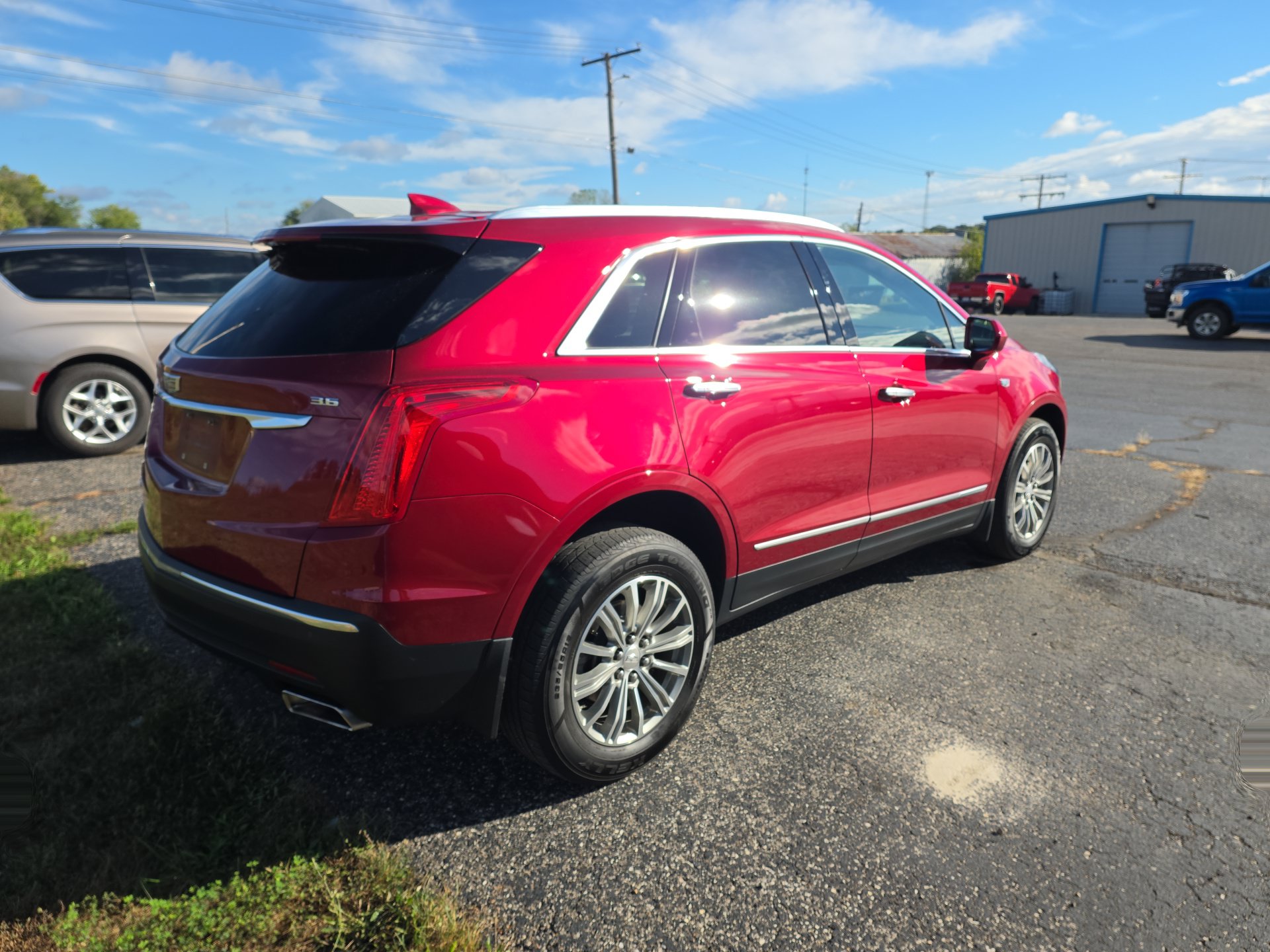 Used 2019 Cadillac XT5 Luxury AWD/4WD image 6
