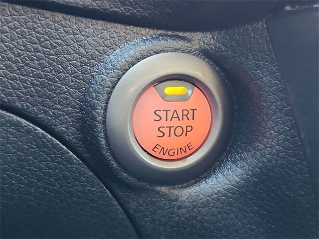 Used 2017 Nissan Sentra SV image 16