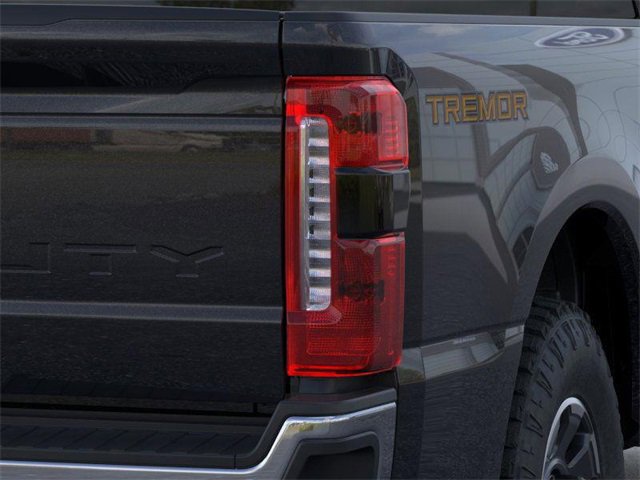 New 2025 Ford F250 Lariat w/ Lariat Ultimate Package image 21