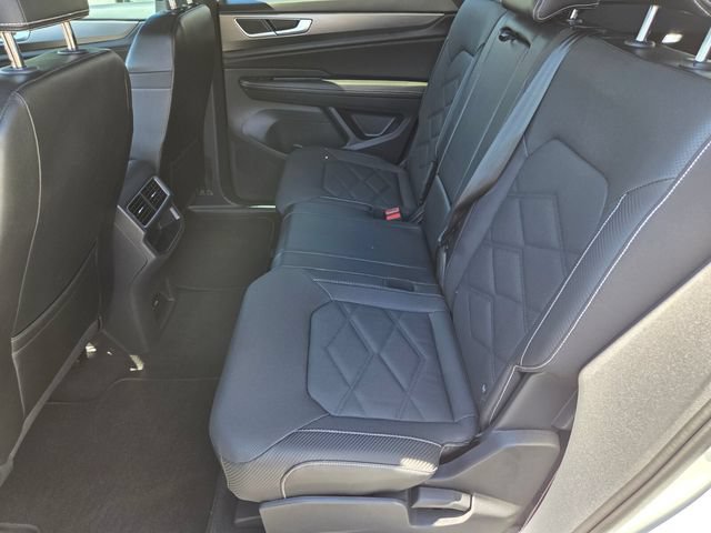 Used 2024 Volkswagen Atlas Cross Sport SE FWD image 10