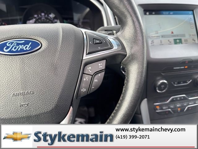 Used 2017 Ford Edge SEL w/ Equipment Group 201A image 44