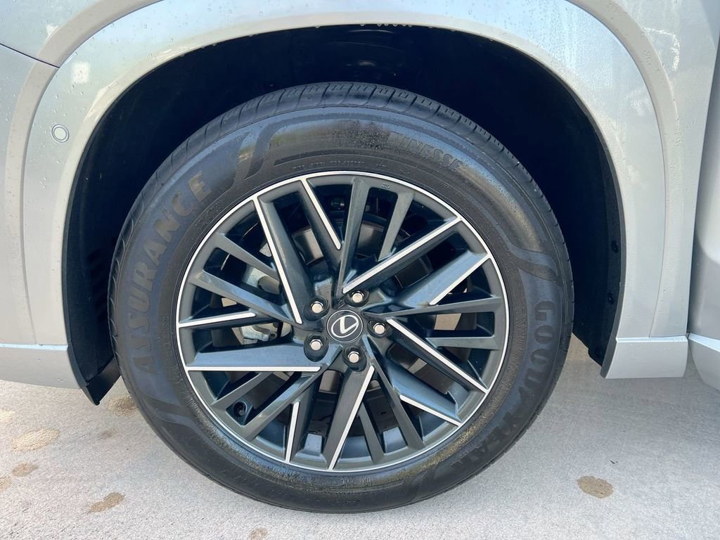 Certified 2024 Lexus TX 350 FWD w/ Captains Chair Package image 9