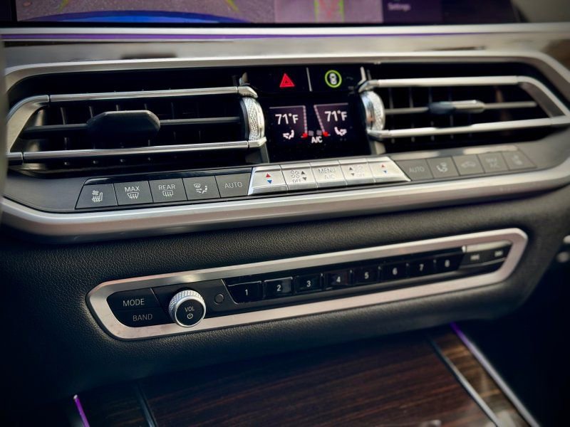 Used 2020 BMW X7 xDrive40i w/ Premium Package image 20