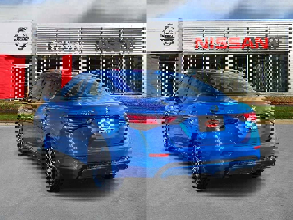 Used 2022 Nissan Sentra SV image 4