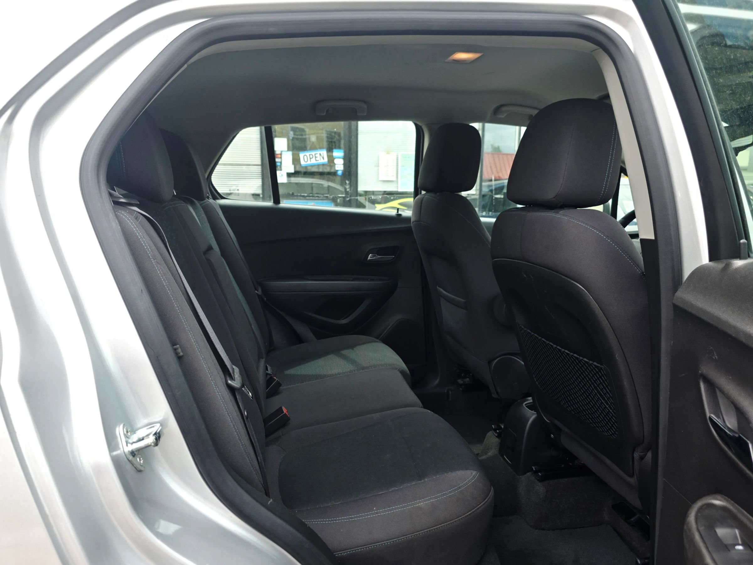 Used 2016 Chevrolet Trax LS AWD/4WD image 15