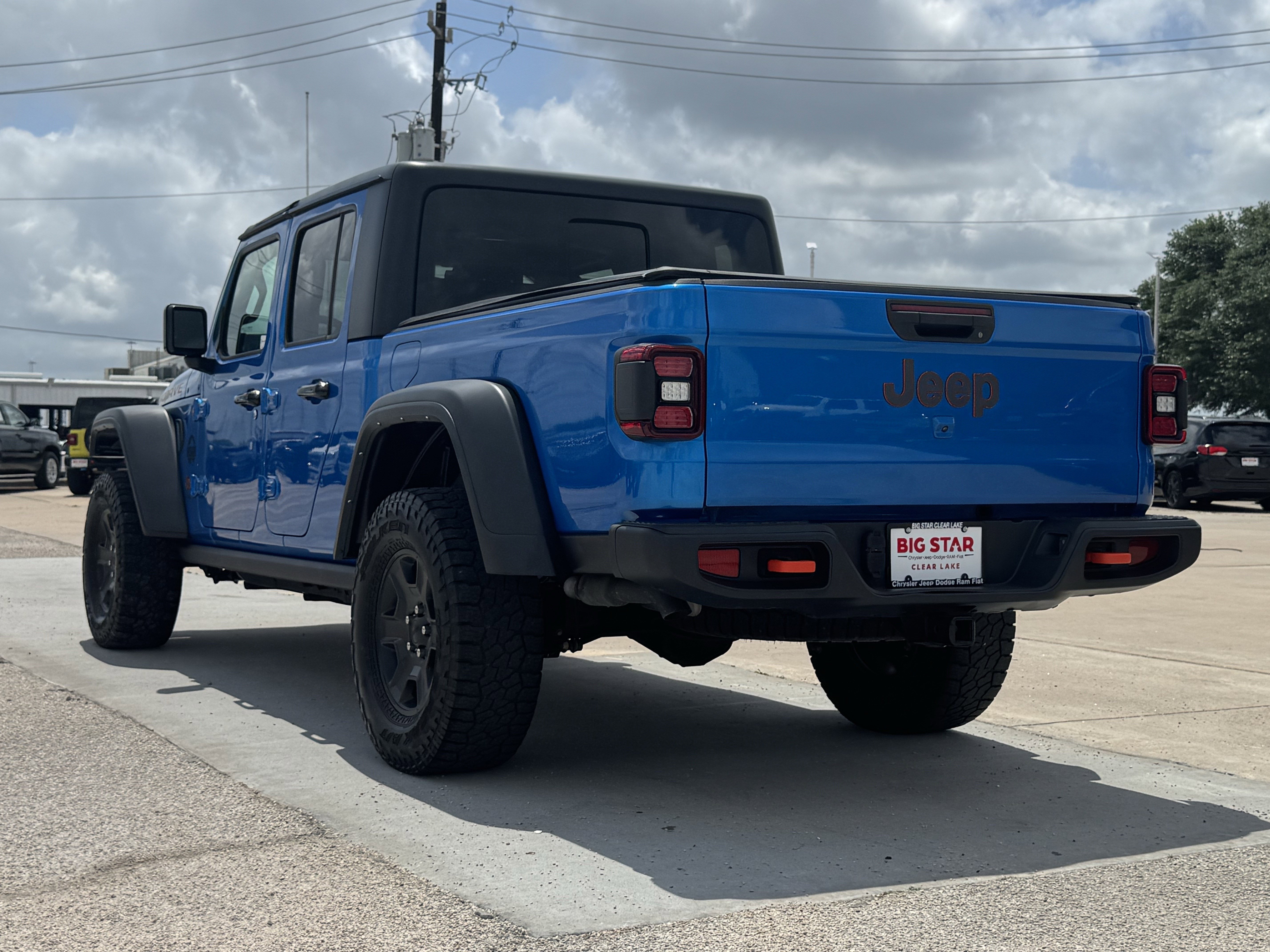 Used 2022 Jeep Gladiator Mojave w/ LED Lighting Group image 8