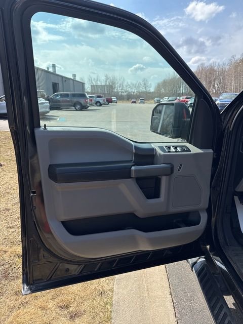 Used 2015 Ford F150 XLT w/ Equipment Group 301A Mid image 14