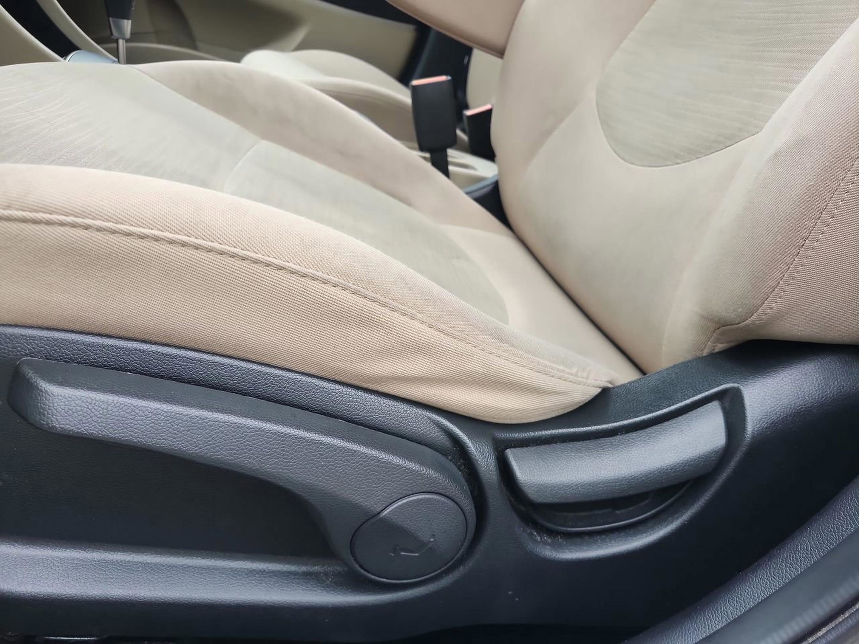 Used 2016 Hyundai Accent SE image 13