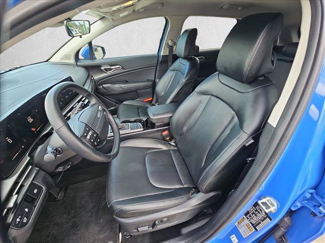 Used 2026 Kia Sportage EX FWD image 15