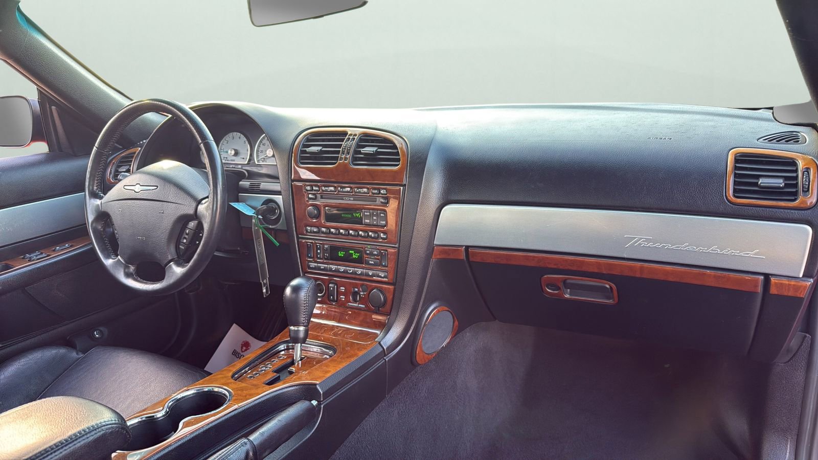 Used 2005 Ford Thunderbird image 12