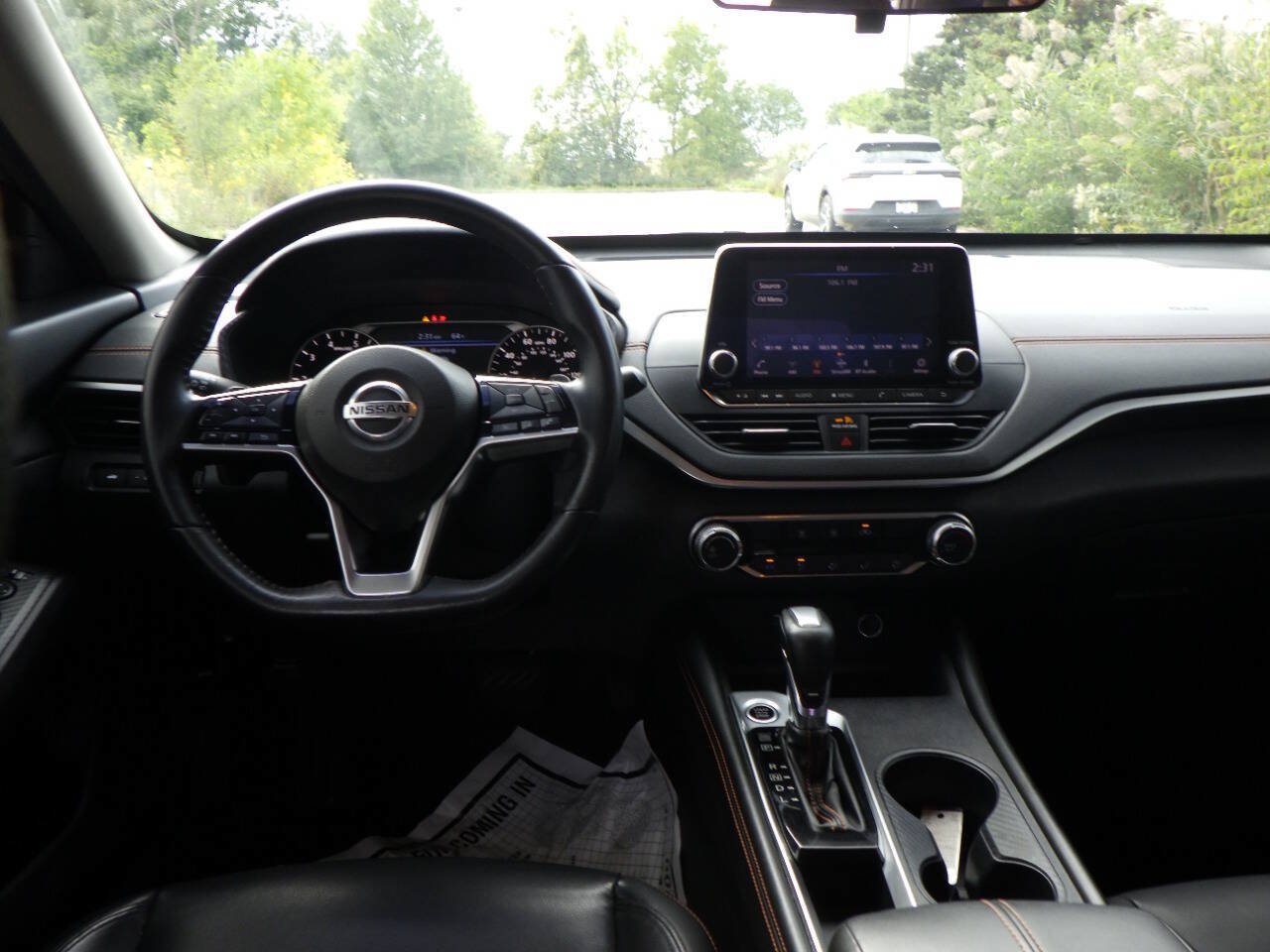 Used 2019 Nissan Altima 2.5 SR FWD image 21