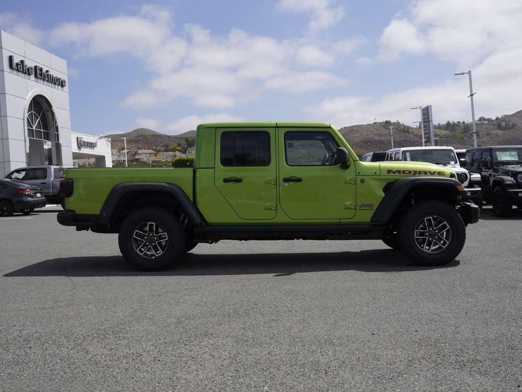 New 2026 Jeep Gladiator Mojave w/ Steel Bumper Group AWD/4WD image 3